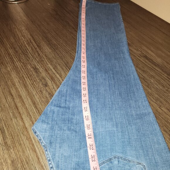 Levi’s Classic Bootcut Jeans NWT Size 16 Medium Wash Blue - Picture 2 of 16